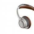 Plantronics Bluetooth слушалките, с които можете да се разхождате далеч от телефона