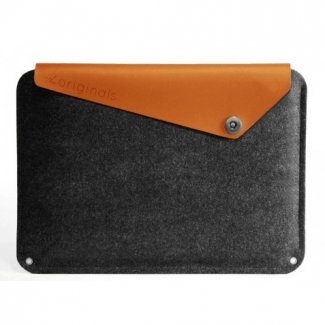 Оригинални калъфи за MacBook Pro