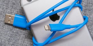 Трябва ли ви оригинално зарядно за iPhone?