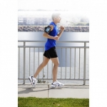 Belkin Sport Armband Sport-Fit F8M953btC00 Universal - неопренов спортен калъф за ръка за iPhone 8 Plus и смартфони до 5.5 инча (черен) 1