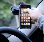 Quad Lock Car Kit - уникална поставка за кола с удароустойчив кейс за iPhone 8, iPhone 7 8