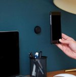 Knomo Magnet Mag Mount - магнитна поставка за табло на кола и всякакви гладки повърхности за смартфони (сребриста) 5