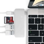 Satechi USB-C Pass Through USB Hub - мултифункционален хъб за свързване на допълнителна периферия за компютри с USB-C (сребрист) 4