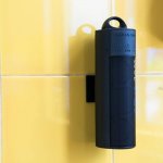 AquaJam AJ2 Waterproof IPX7 Speaker - водоустойчив безжичен спийкър с микрофон и вградена батерия за мобилни устройства (сив) 1