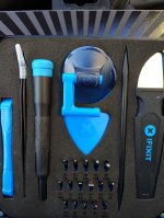 iFixit Essential Electronics Toolkit - професионални инструменти за ремонтни дейности на смартфони 4