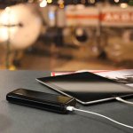 Anker Astro E4 2nd Gen 13000 mAhh с PowerIQ - преносима външна батерия с 2 USB изхода за зареждане на смартфони и мобилни устройства (черен) 6