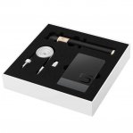 Huawei Gift Box - оригинален подаръчен комплект от външна батерия, селфи стик, MicroUSB кабел и USB-C адаптер за Huawei устройства (черен) 1