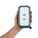 4smarts Solar Wireless Qi Power Bank TitanPack 20,000mAh - соларна удароустойчива външна батерия с безжично зареждане, три USB изхода и LED фенер  4