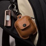 TwelveSouth AirSnap Leather Case - кожен калъф (ествествена кожа) за Apple Airpods (кафяв) 3