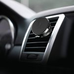 Baseus Small Ears Magnetic Car Air Vent Holder - магнитна поставка за радиатора на кола за смартфони (черен) 6