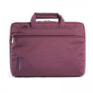 Tucano Work Out Slim Case - практична чанта за MacBook Pro Retina и преносими компютри до 15.4 инча (лилав)