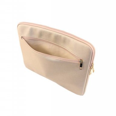 Guess Saffiano Notebook Sleeve - дизайнерски луксозен кожен калъф за преносими компютри до 15 инча (златист)