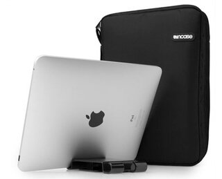 InCase Travel Kit Plus - кожен калъф и поставка за iPad, iPad 2, iPad 3, iPad 4