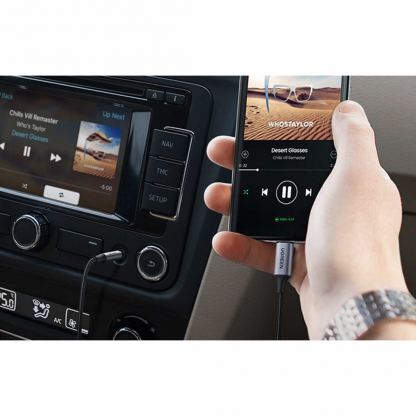 USB-C към 3.5 мм аудио кабел (100 см) - Ugreen USB-C to 3.5 mm Audio Cable (черен)